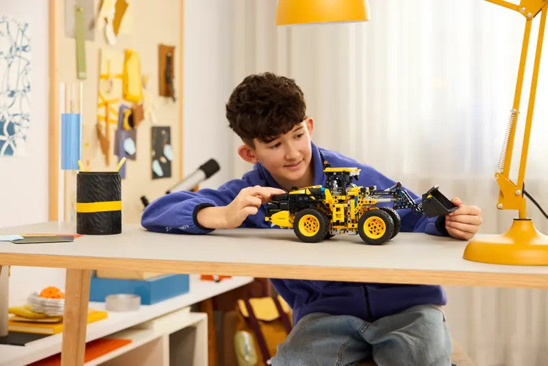 LEGO®Technic™ - Volvo L120 Electric Wheel Loader 42209