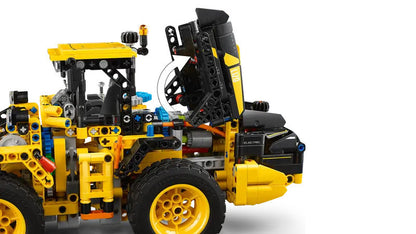 LEGO®Technic™ - Volvo L120 Electric Wheel Loader 42209