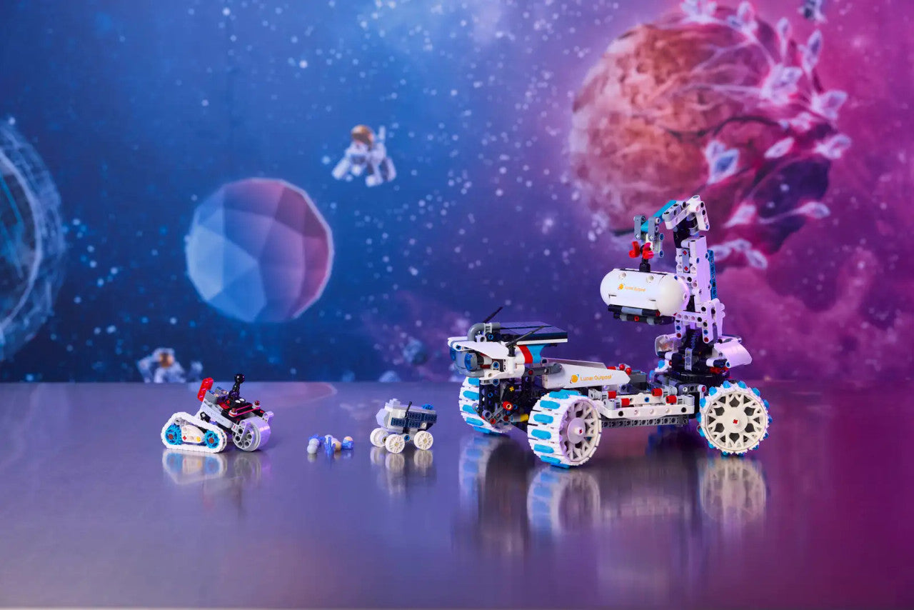 LEGO®Technic™ - Lunar Outpost® Moon Rover Space Vehicle 42211