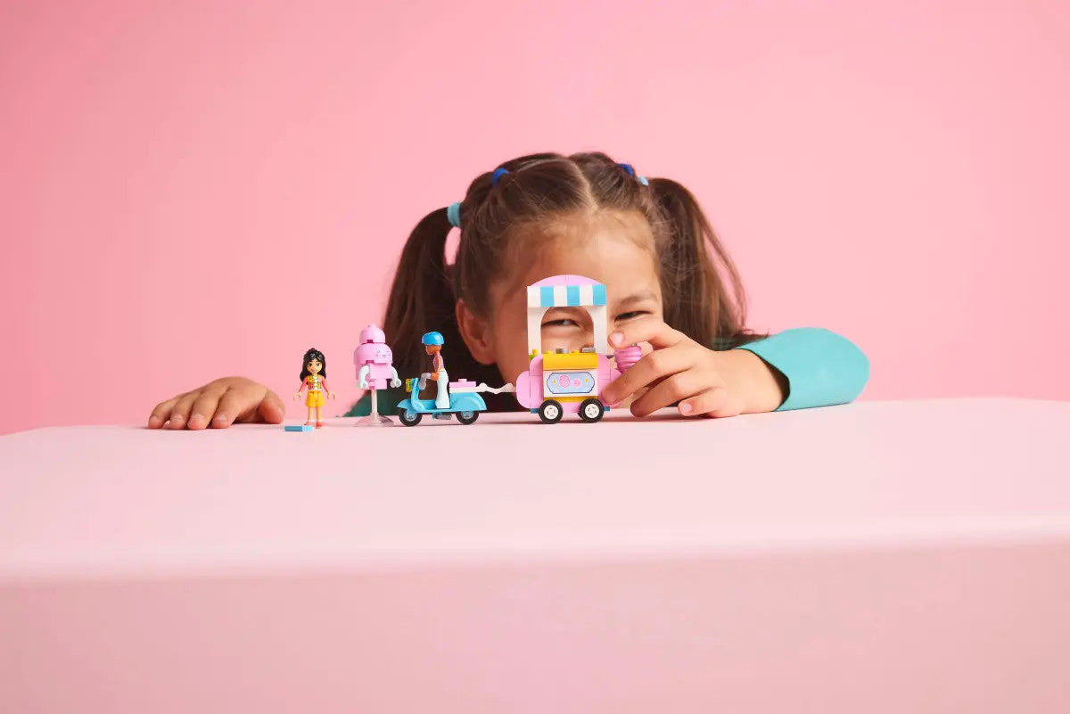 LEGO® Friends - Cotton Candy Stand and Scooter  42643
