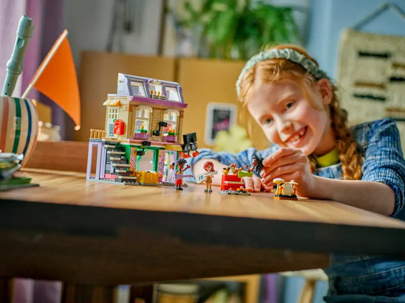 LEGO® Friends - Music Store & Apartment 42653