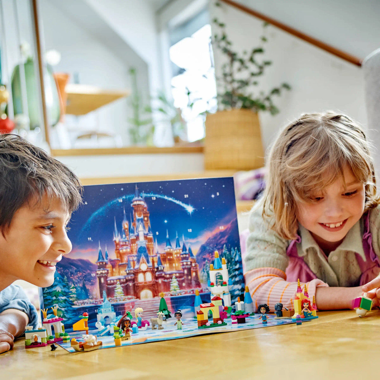 LEGO® Disney Advent Calendar 43253**Box Damage**