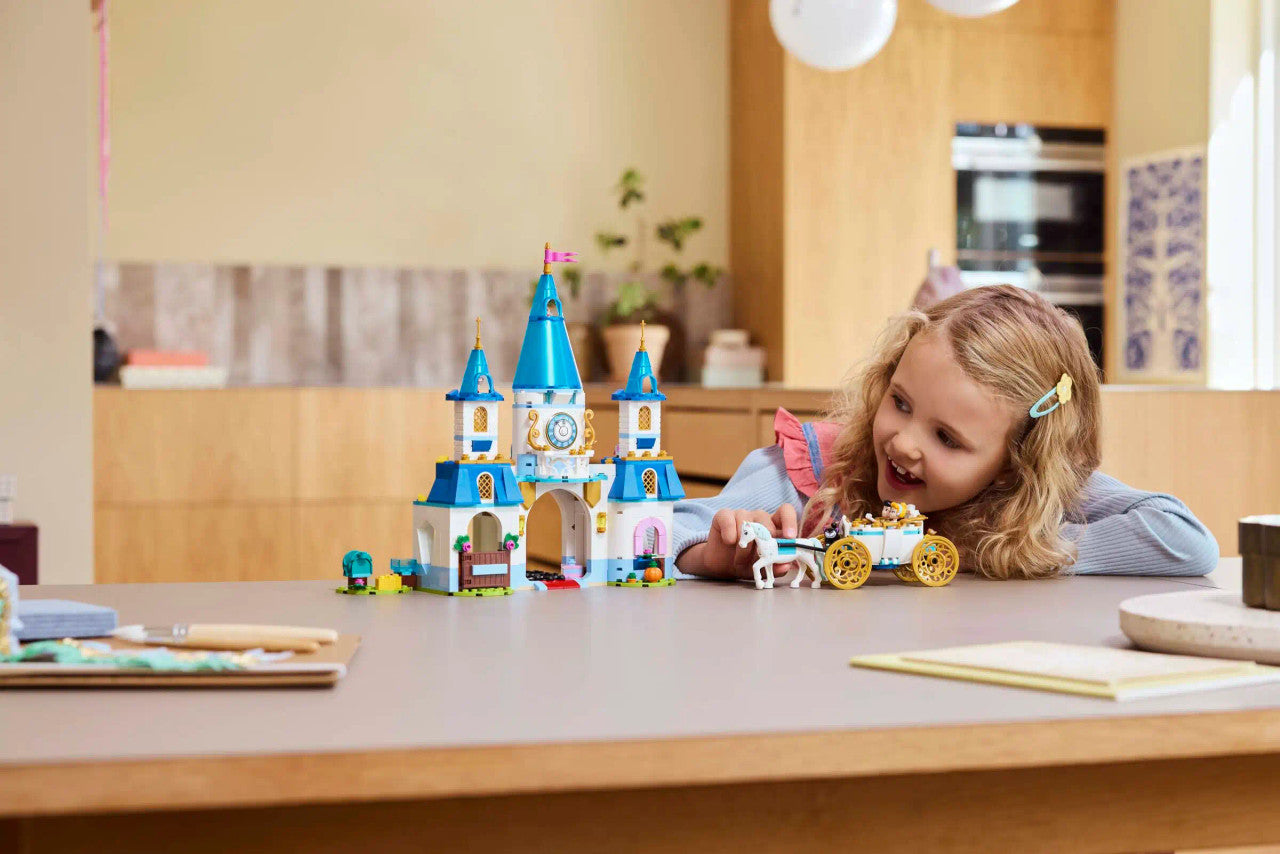 LEGO®  Disney™ - Cinderella's Castle & Horse Carriage 43275