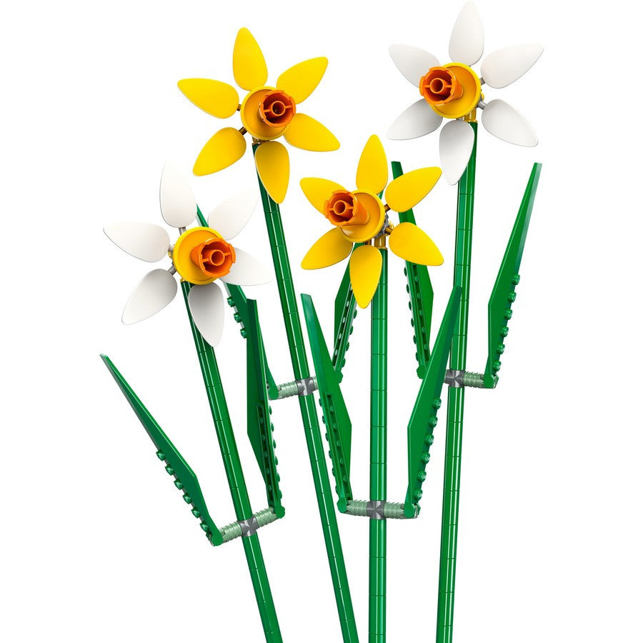 LEGO® Daffodils 40747