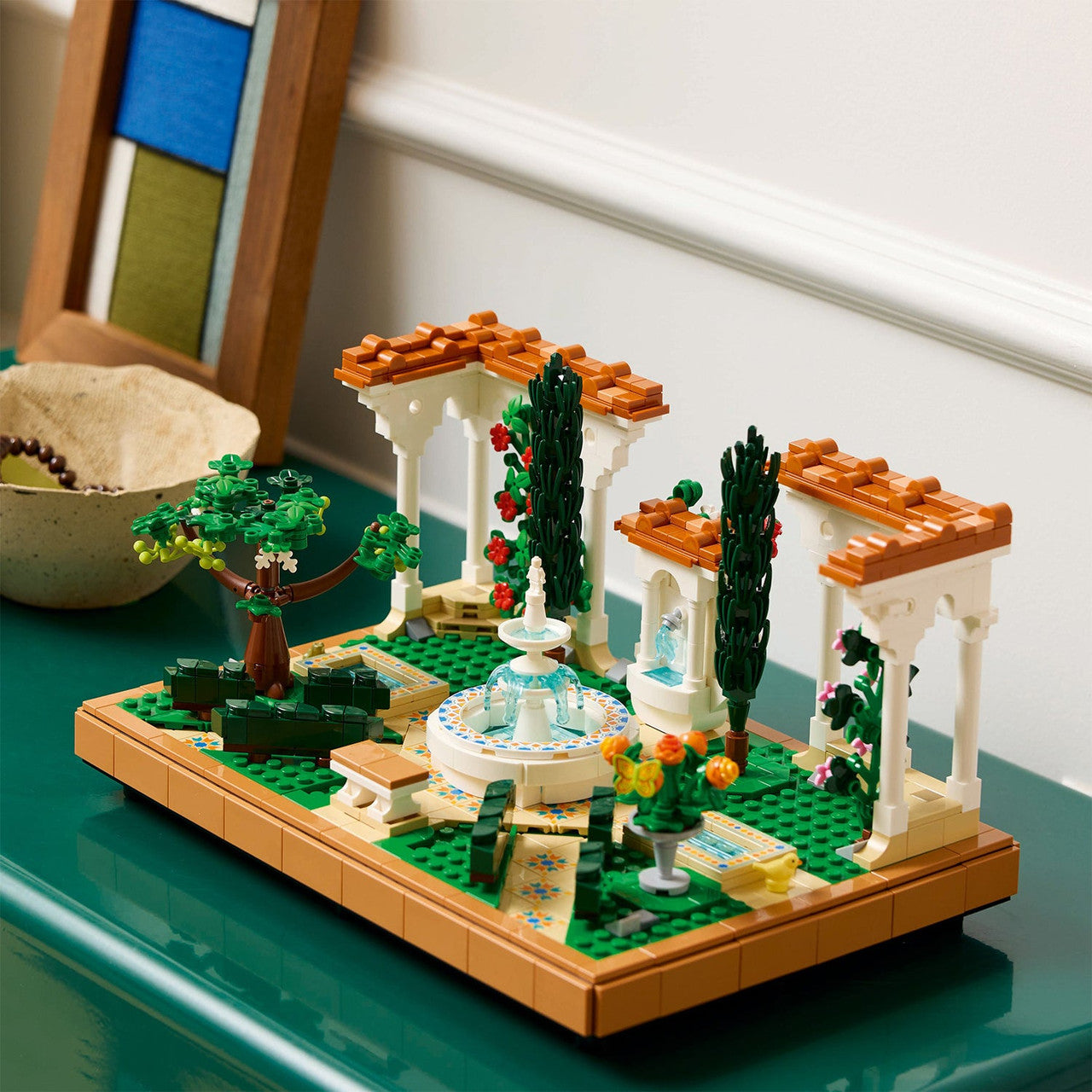 LEGO® ICONS™ - Fountain Garden