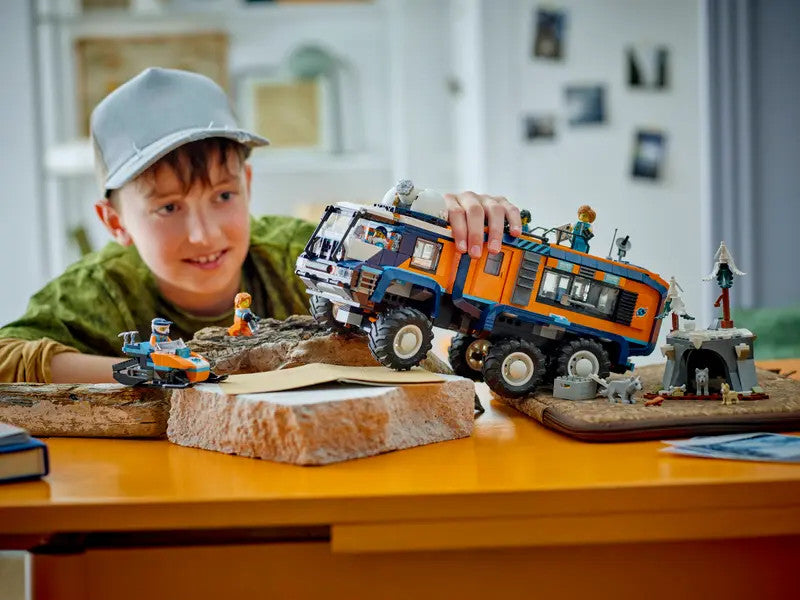 LEGO® City -  Arctic Explorer Science Lab Truck 60471