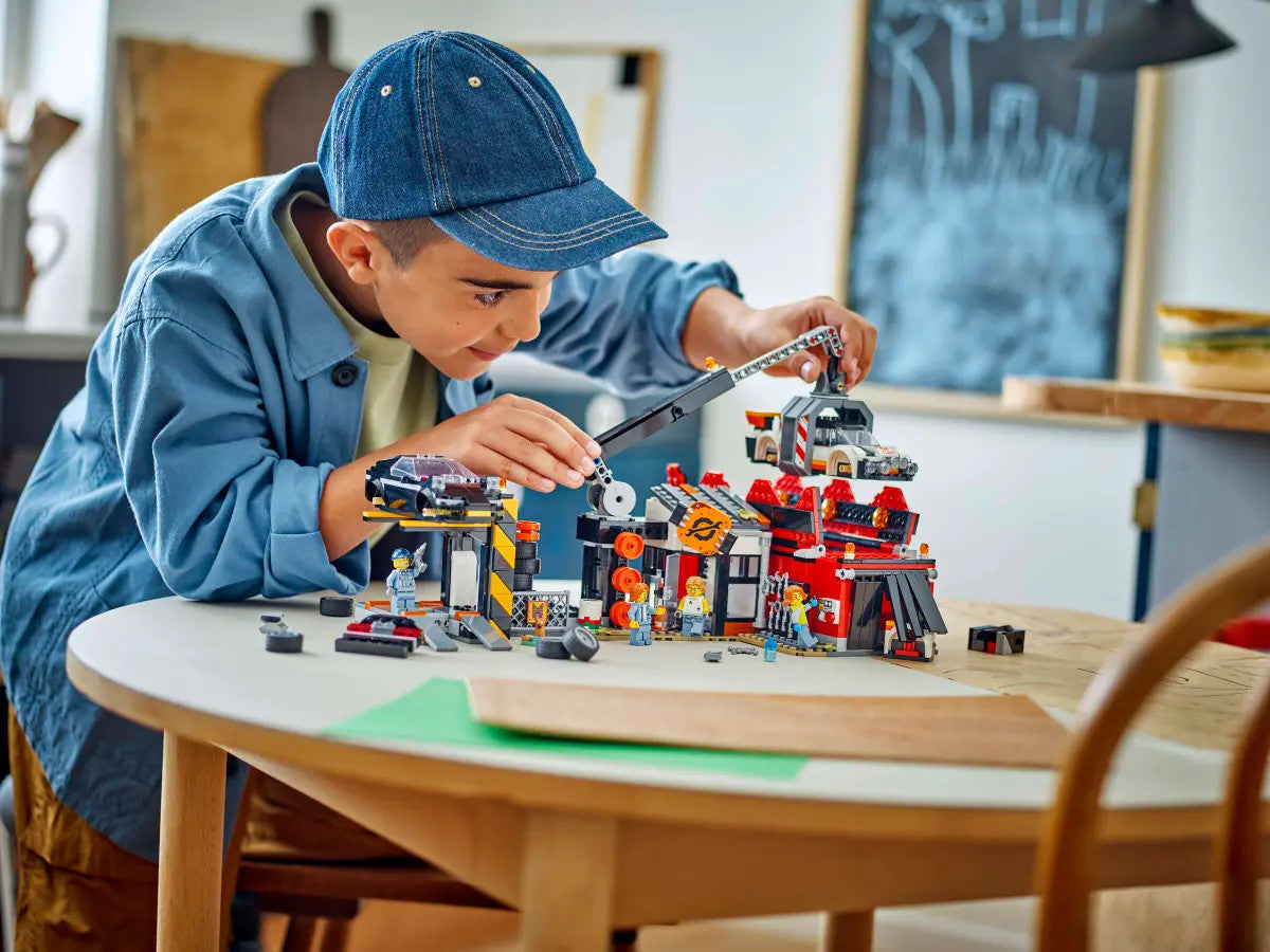 LEGO® City - Scrapyard with Cars 60472