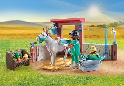 Playmobil Country - Veterinary Mission with the Donkeys