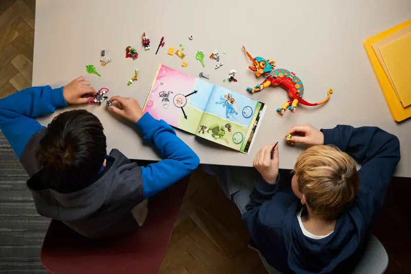 LEGO® DREAMZzz™ - Mateo's Fire Chameleon 71492