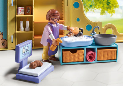 Playmobil My Life -  Puppy Care Centre 71743