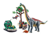 Playmobil Dinos - Brachiosaurus with Hovercraft 71819