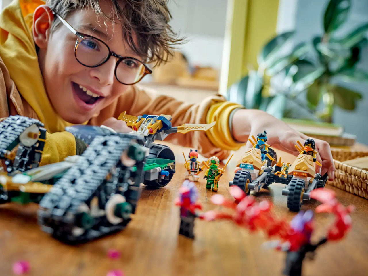 LEGO® Ninjago® - Ninja Team Combo Vehicle 71820