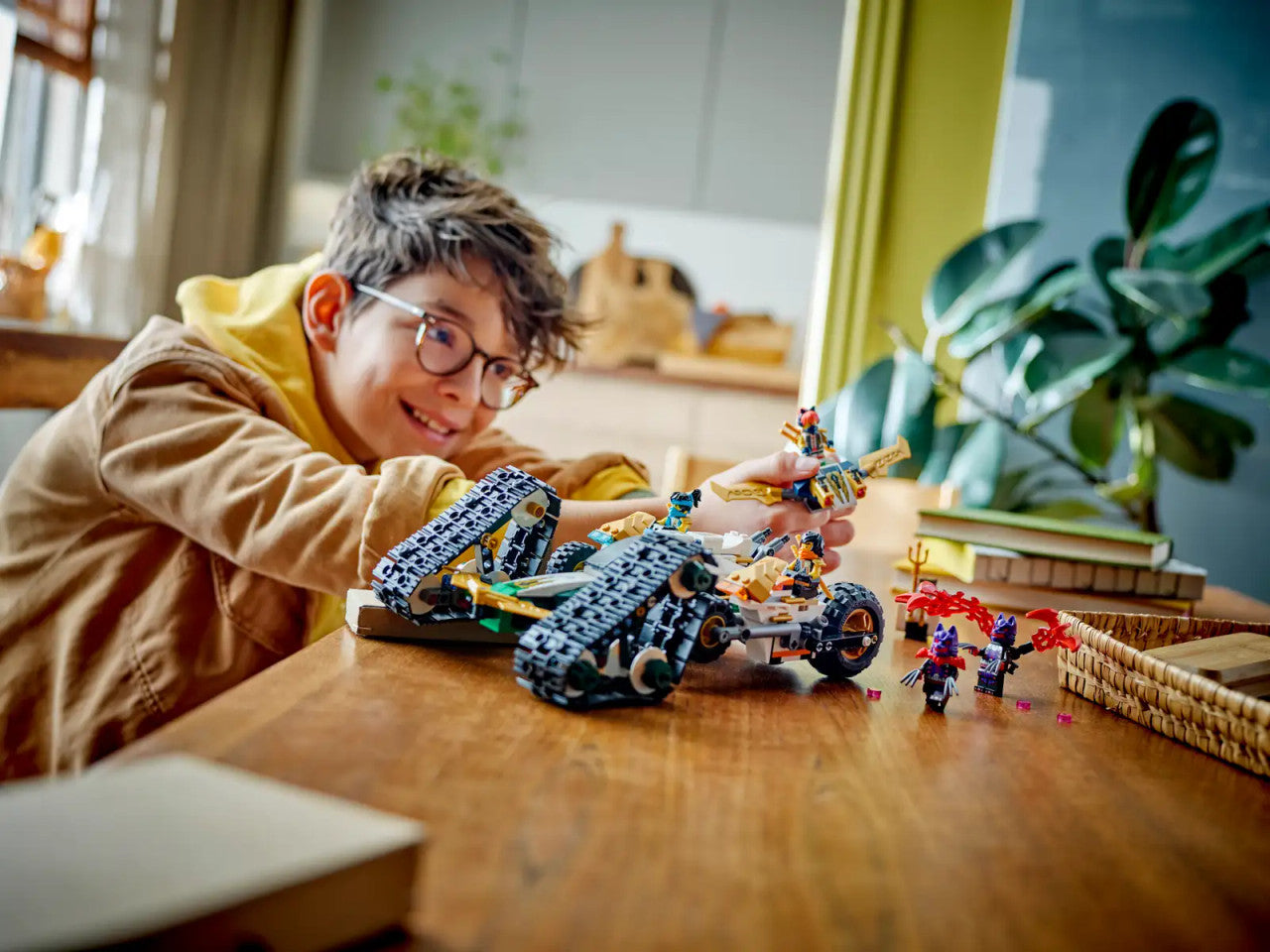 LEGO® Ninjago® - Ninja Team Combo Vehicle 71820
