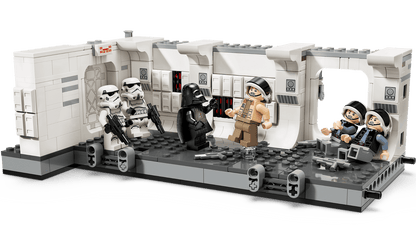 LEGO® Star Wars™ - Boarding the Tantive IV™ 75387