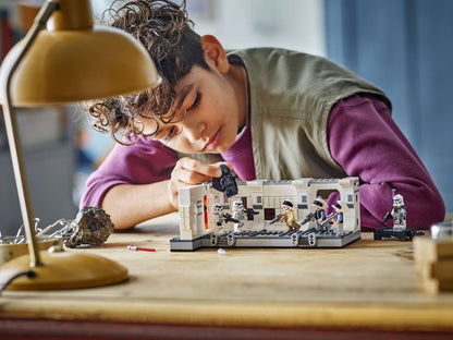 LEGO® Star Wars™ - Boarding the Tantive IV™ 75387