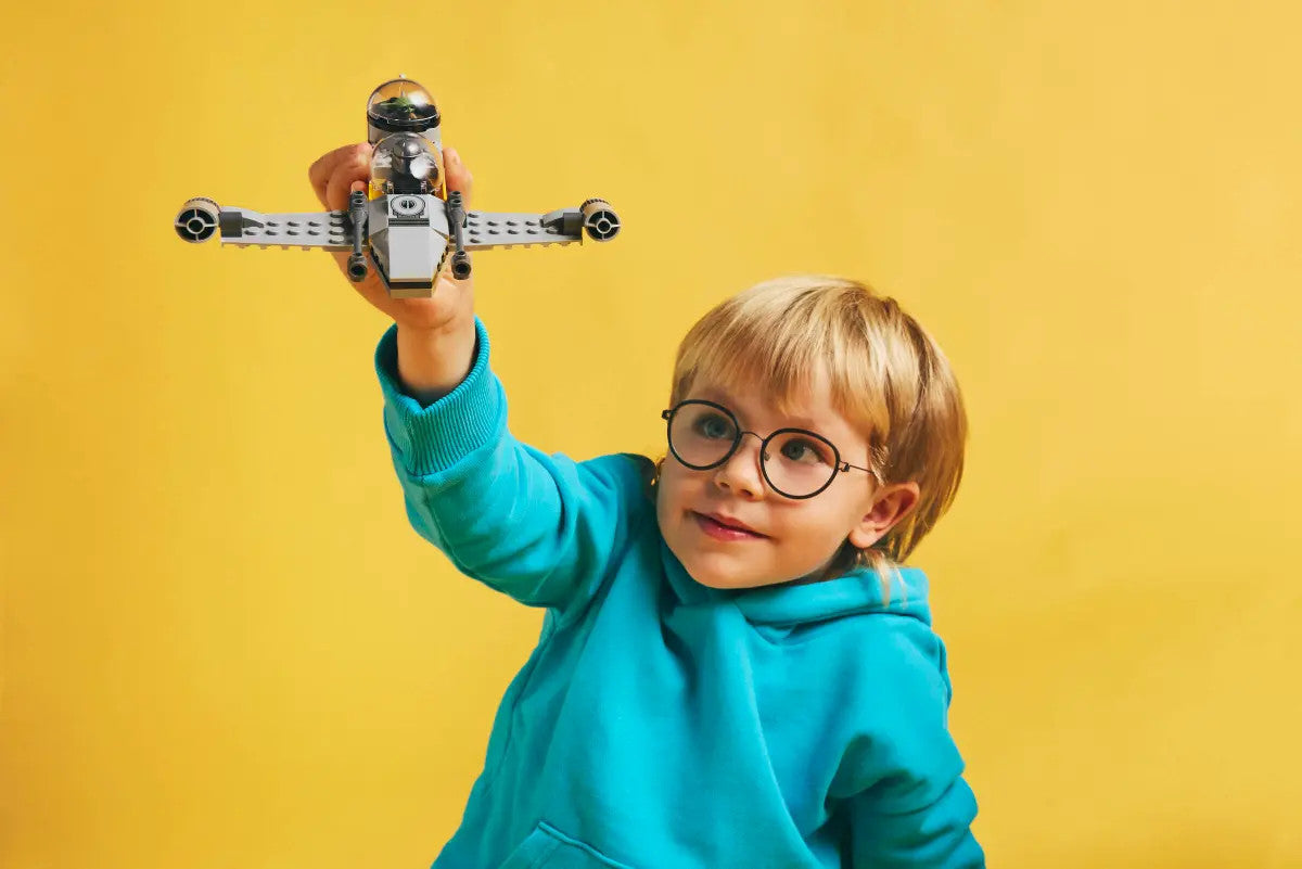 LEGO®  Star Wars™ - Mando and Grogu's N-1 Starfighter™ 75410