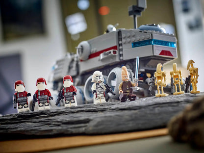 LEGO® Star Wars™ - Republic Juggernaut 75413