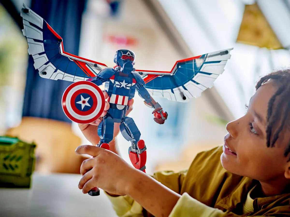 LEGO® Marvel - New Captain America Construction Figure 76296