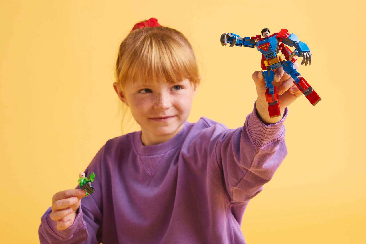 LEGO®Superman™ - Superman™ Mech vs. Lex Luthor™ 76302