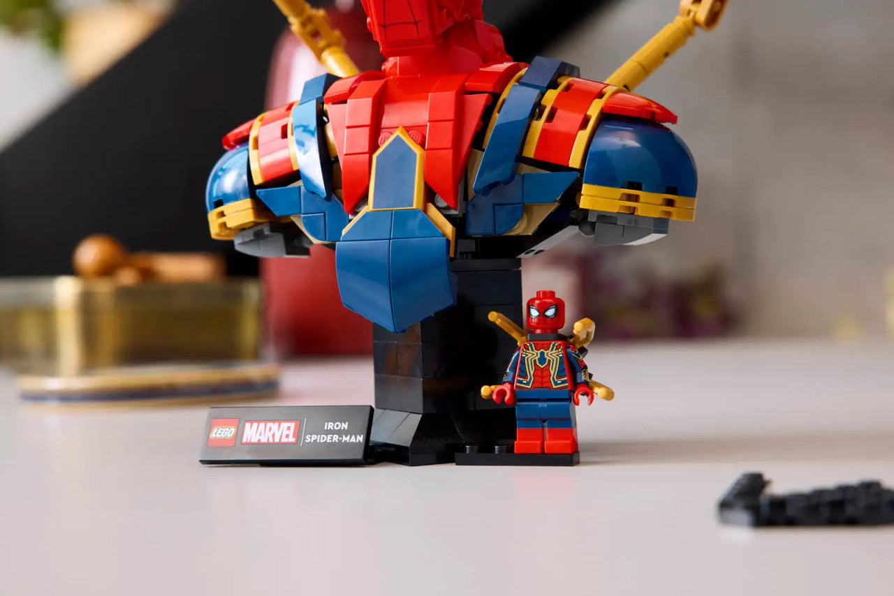 LEGO® Marvel - Iron Spider-Man Bust 76326
