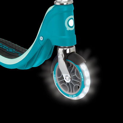 Globber - FLOW 125 Scooter with Light Up Wheels - Teal