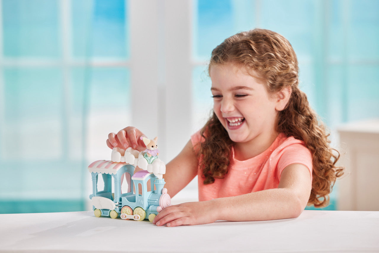 Sylvanian Families - Floating Cloud Rainbow Train
