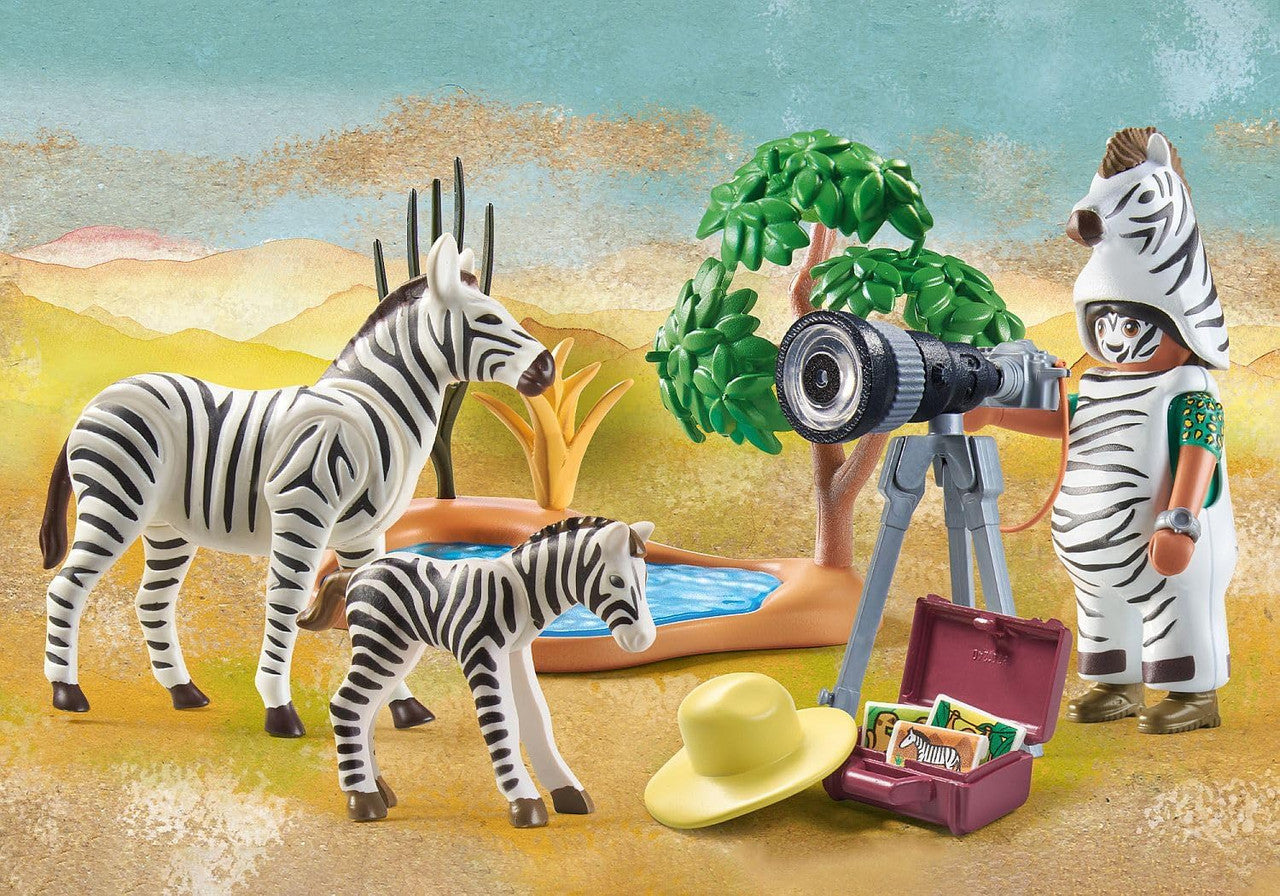 Playmobil Wiltopia -  Photographer with Zebra 71295