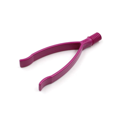 Close-up of the V-shaped ARK Squeezer Tip that provides resistance when squeezed by the lips or jaw
