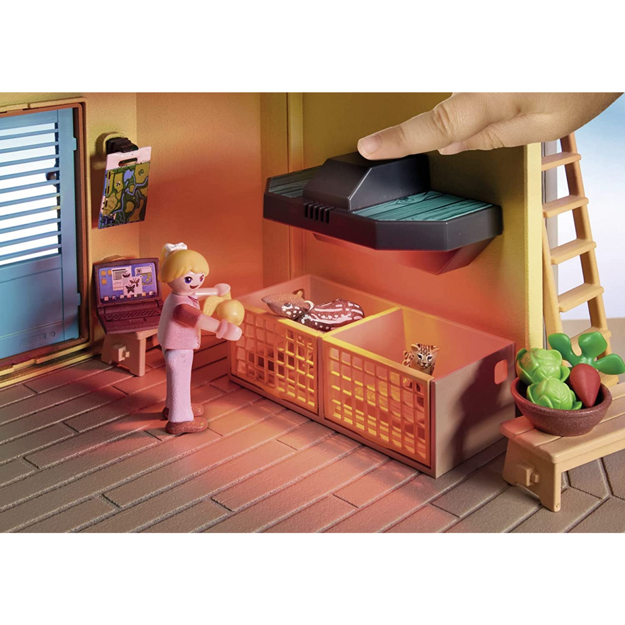 Playmobil Wiltopia - Animal Clinic - 71007
