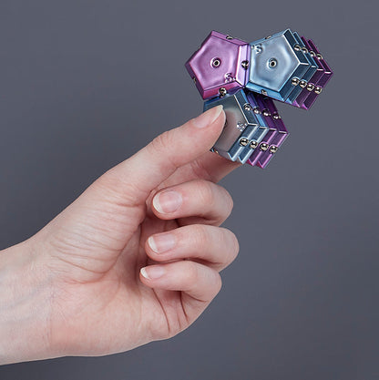 SPEKS® Geode Magnetic Fidget Set – Chrome Nova