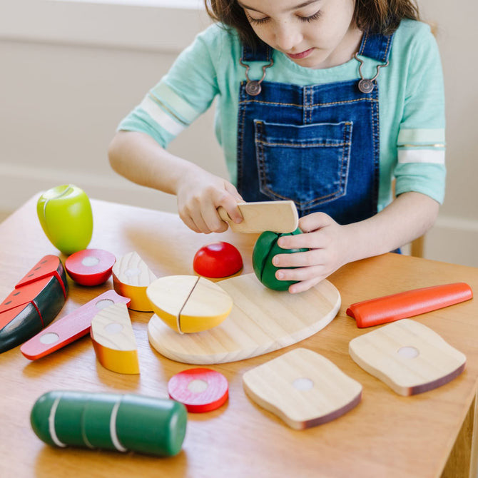 Melissa & Doug - Cutting Food Crate 26pc