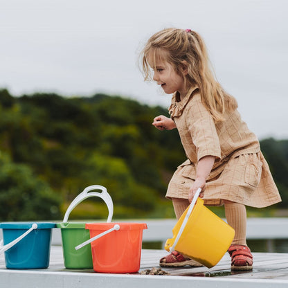 Dantoy Classic Bucket with Lip 2.5L