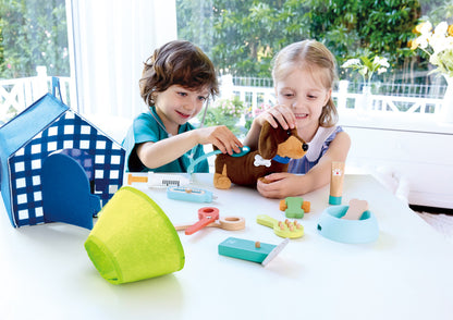 Hape Puppy Care Clinic Vet Set
