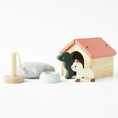 Le Toy Van Dolls House Pet Set - 6 piece