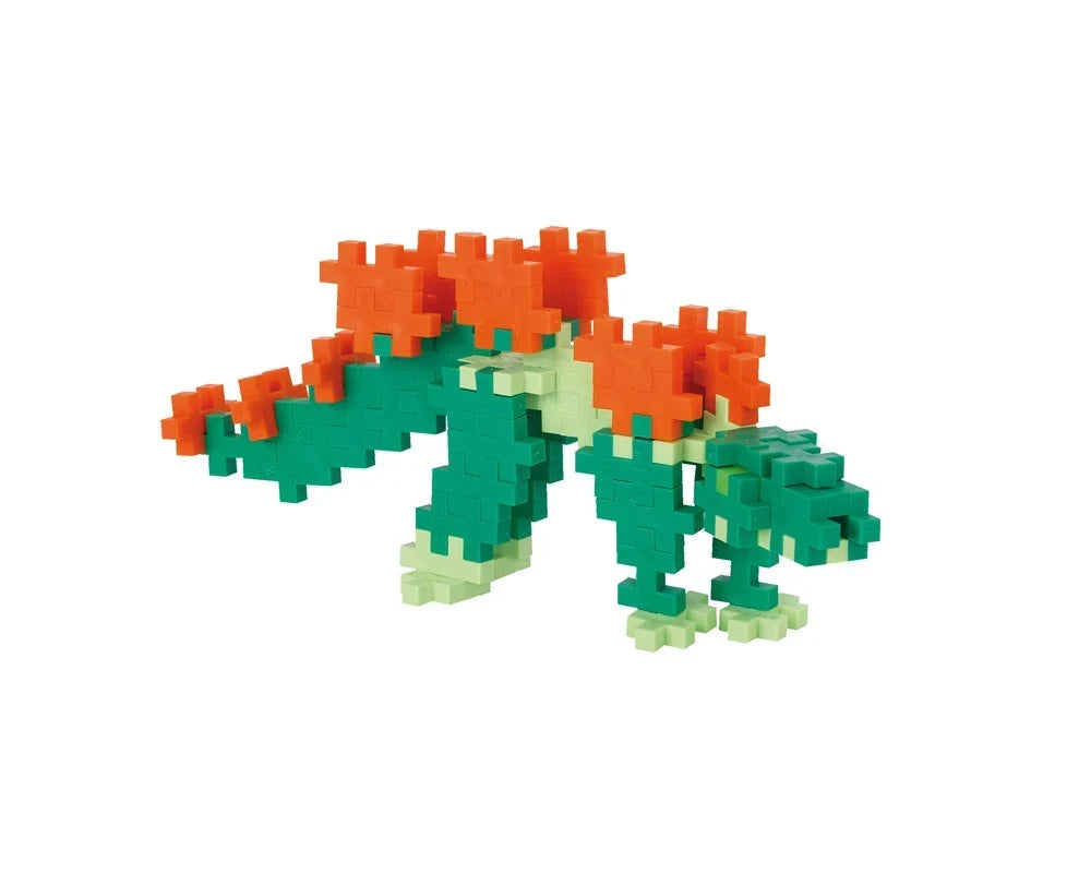 Close-up of the double row of back plates built into the Plus-Plus Stegosaurus model