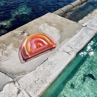 Sunnylife - Float Away Lie On Rainbow - Peachy Pink