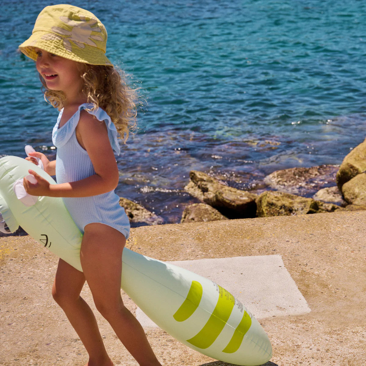 Sunnylife - Kids Inflatable Buddy - Monty the Monster Set of 2