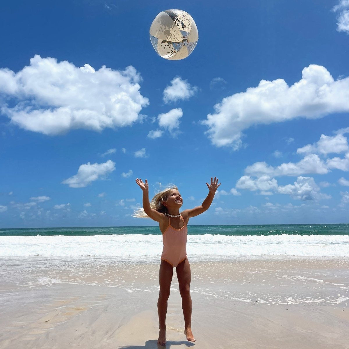 Sunnylife - Inflatable Beach Ball - Cotton Candy