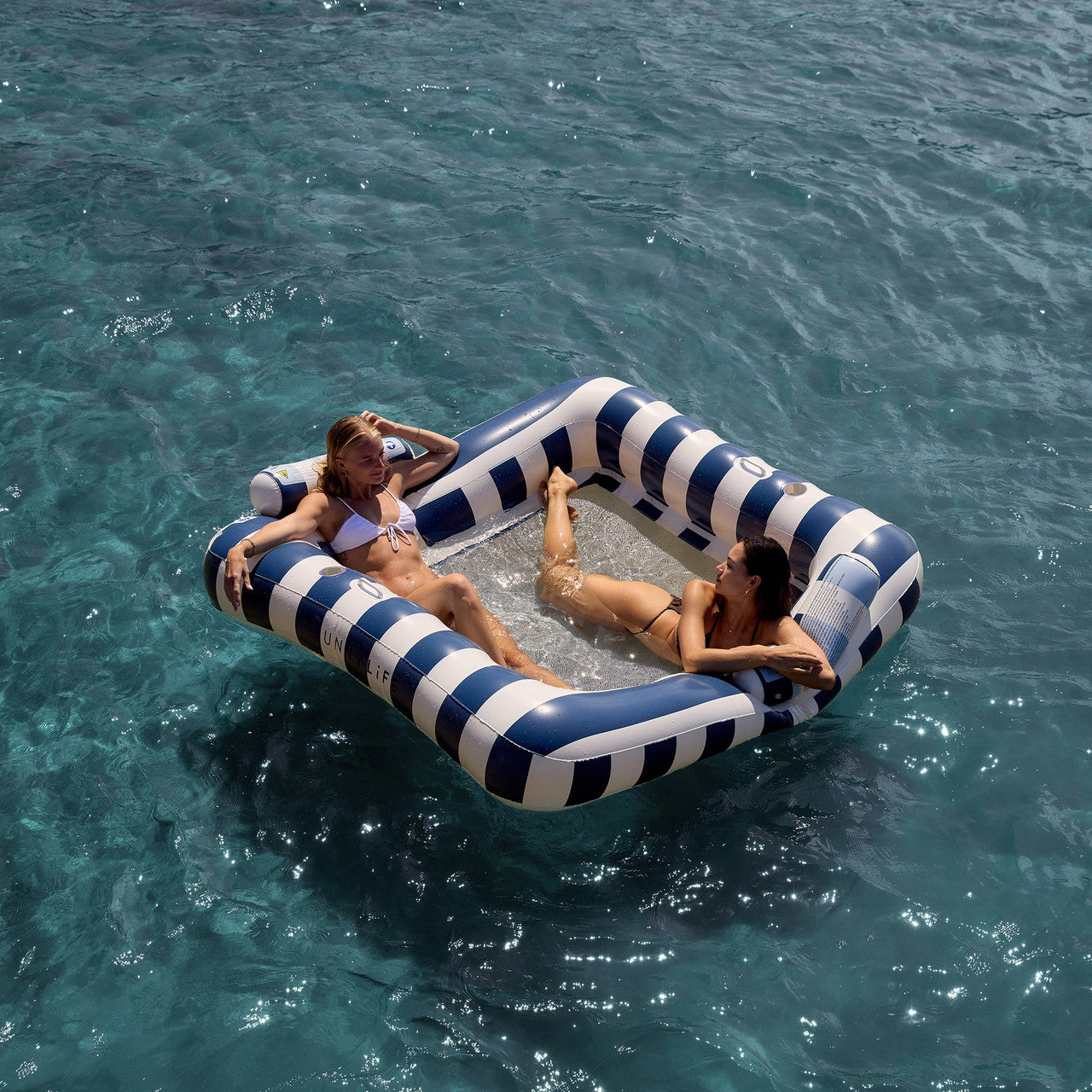 Sunnylife - Luxe Twin Hammock Float - Le Weekend Navy Stripe