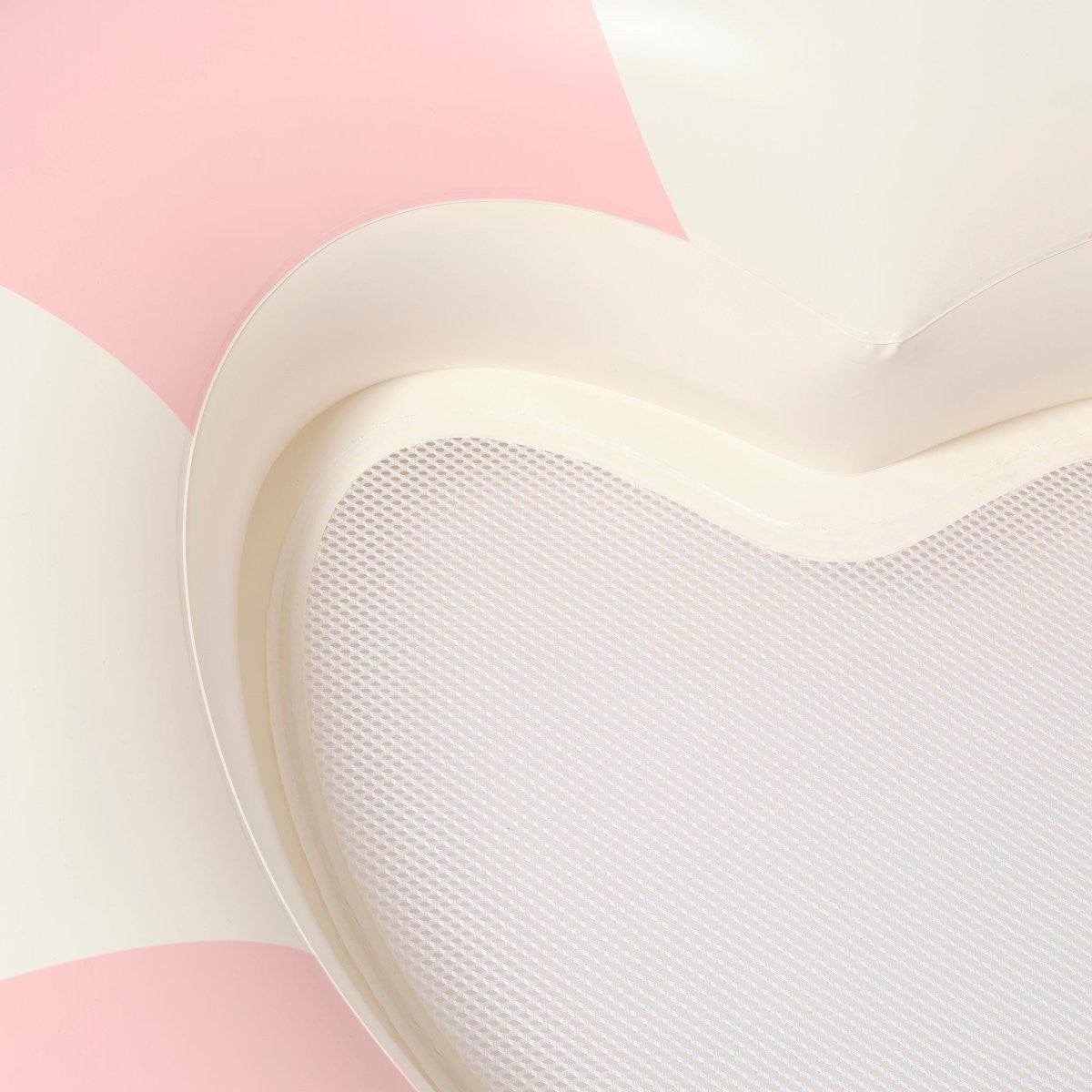 Sunnylife - Luxe Heart Pool Ring - Stole My Heart