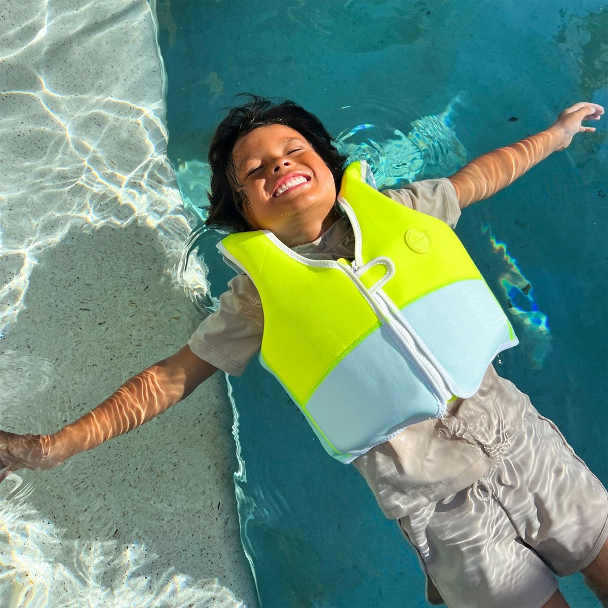 Sunnylife - Kids Swim Vest - Salty the Shark