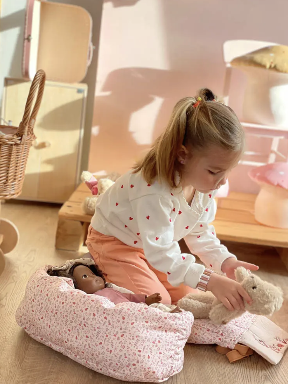 Egmont - Baby Carry Cot -  Ladybug Small