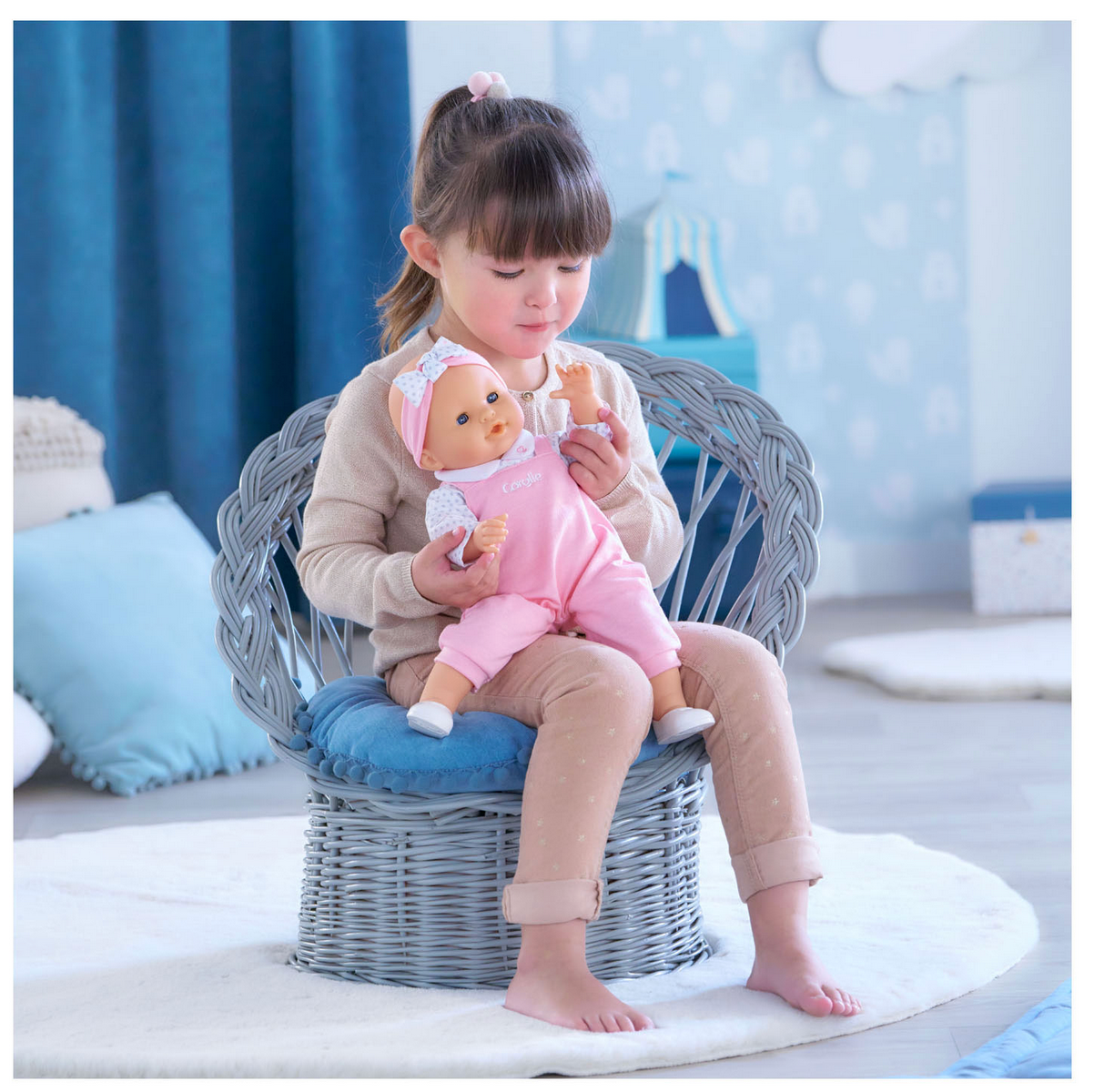 Corolle Mon Grand Poupon - Lise Doll 36cm