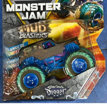 Monster Jam 1:64 MUD BLASTERS Monster Trucks (Series 02) Son-uva Digger