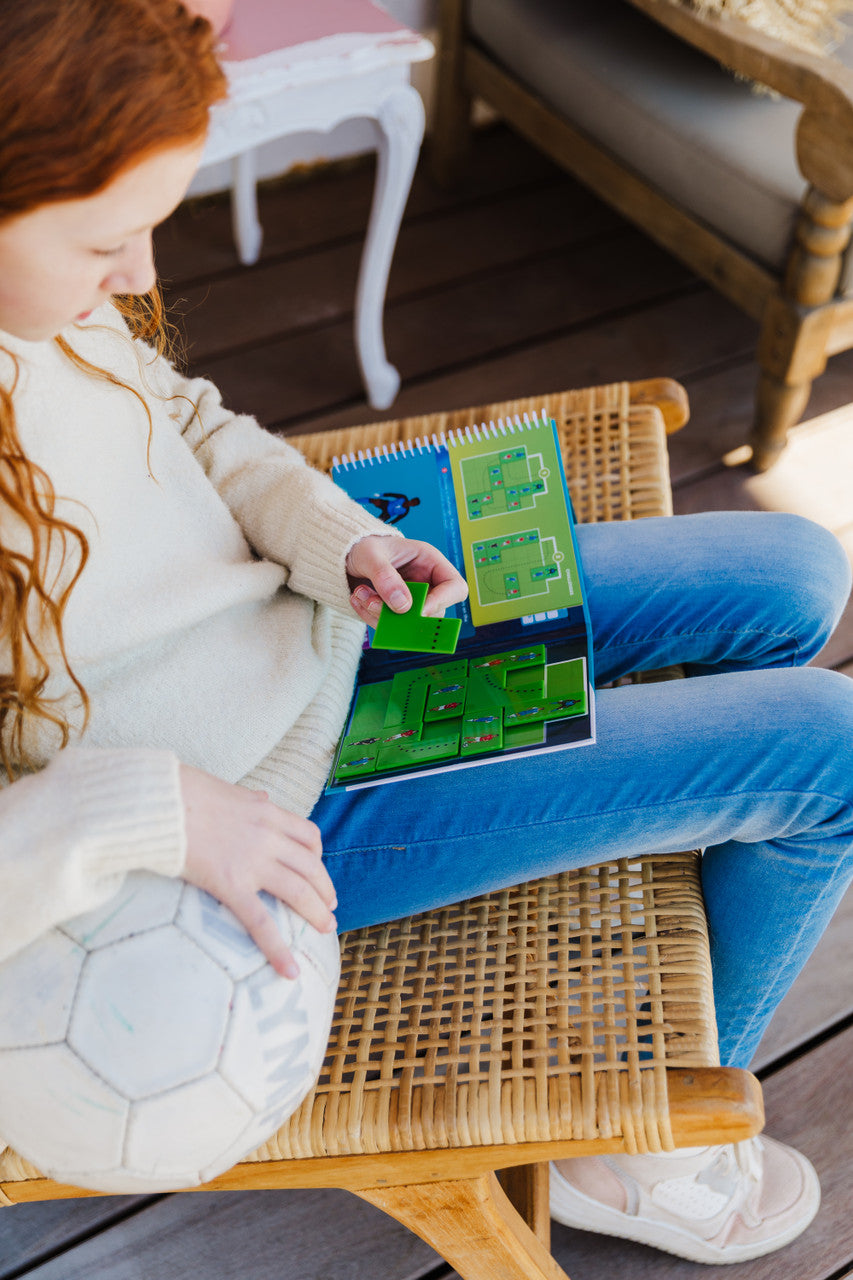 Smart Games Magnetic Travel Game - Gooal!