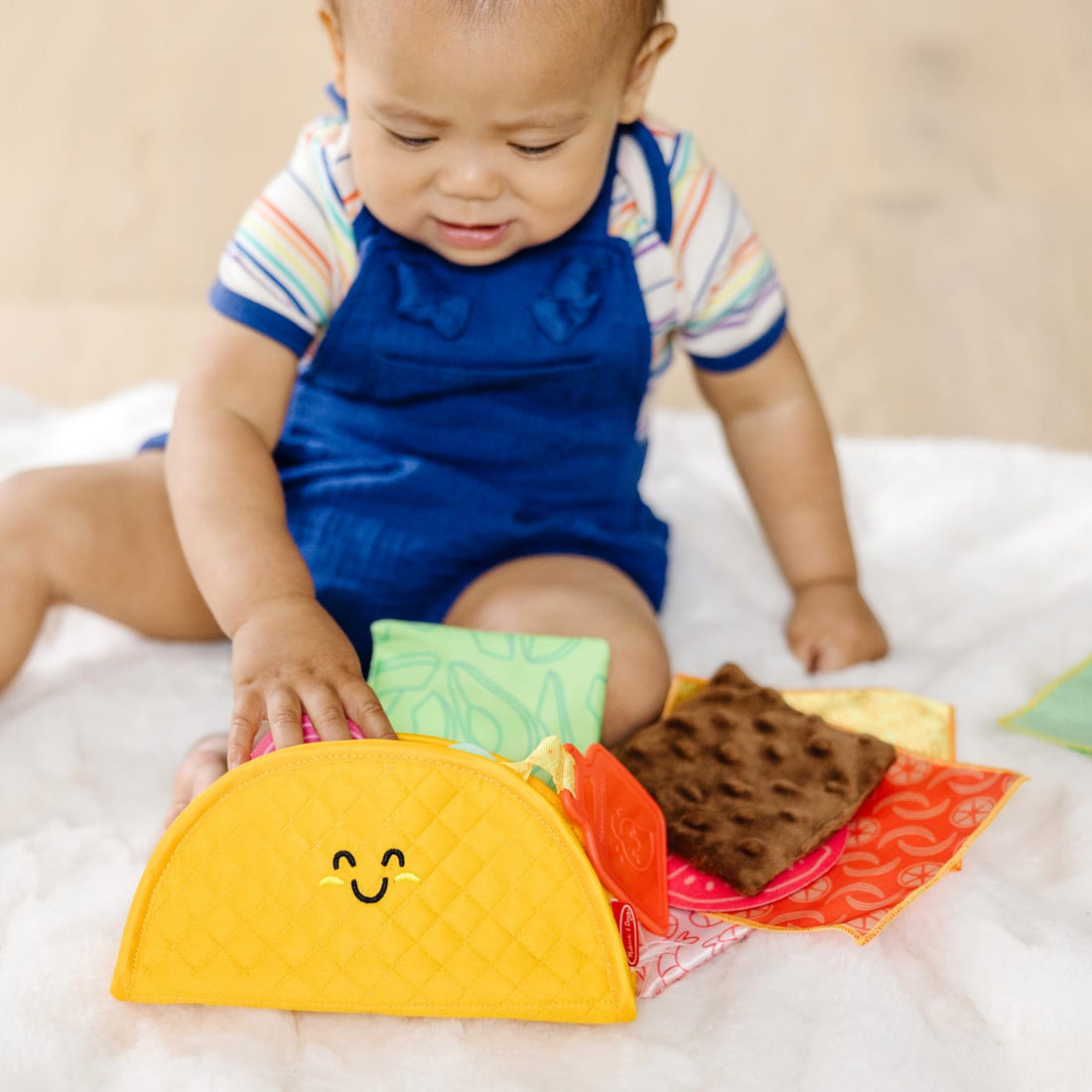 Melissa & Doug -  Soft Taco Fill & Spill