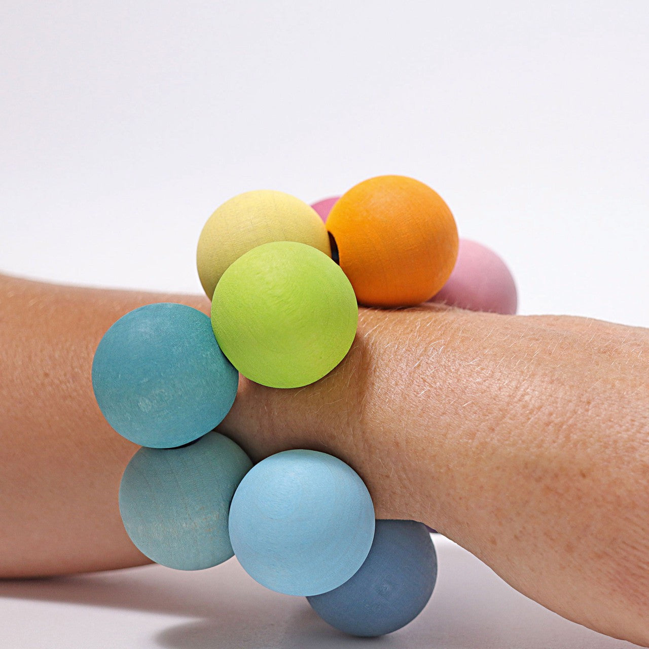 Grimm's - Pastel Beads Grasper