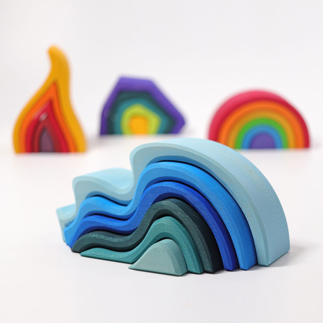Grimm’s Water Waves