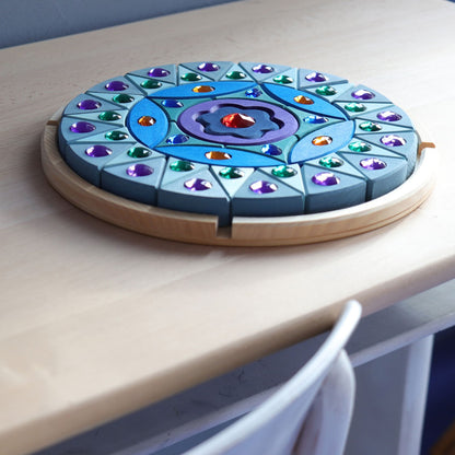 Grimm’s Small Sparkling Mandala