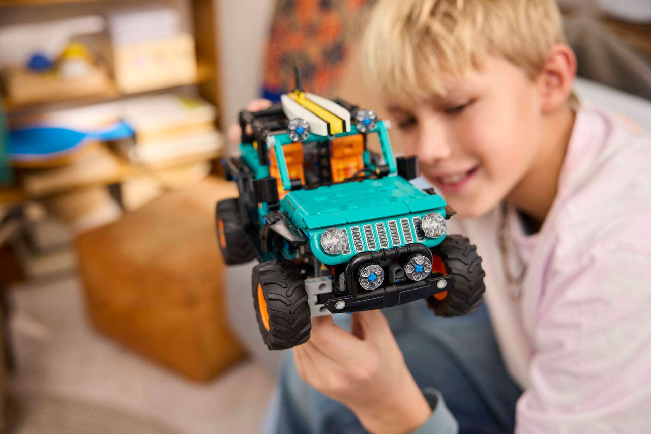 LEGO®Technic™ - Jeep® Wrangler Rubicon SUV 42227
